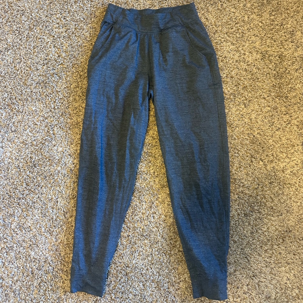 Under Armour Charcoal Athletic Pants